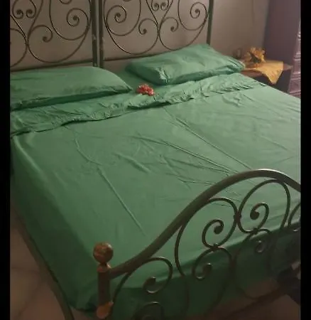 Cagliari, בית אירוח קליארי