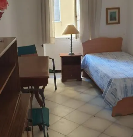 Cagliari, * Cagliari