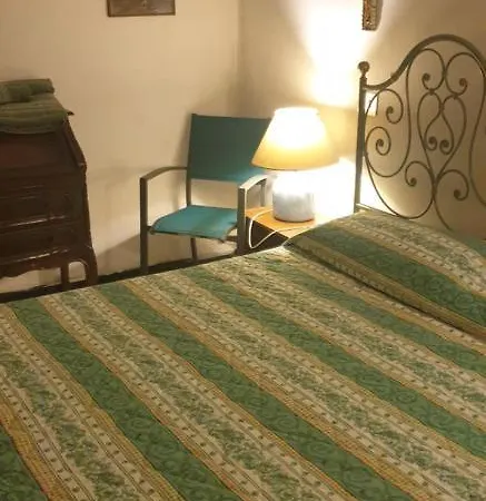 Cagliari, ホームステイ *